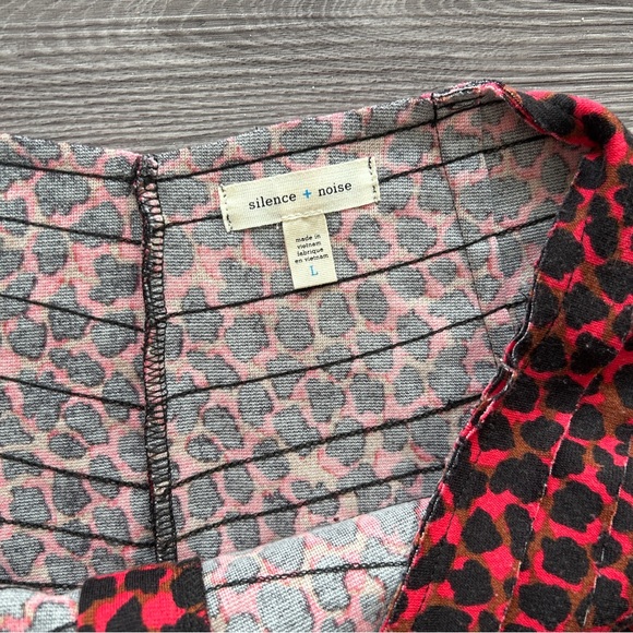 Leopard Mini Skirt - Picture 4 of 4